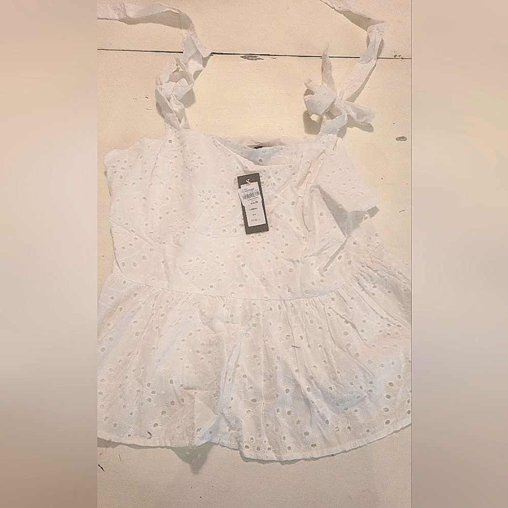 White tie tank top